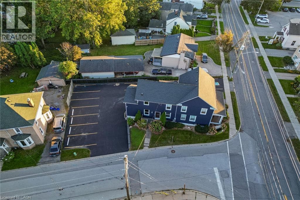 Office at 42 ONTARIO Street, Grimsby, Ontario - Photo 3 - RE/MAX Garden City Realty