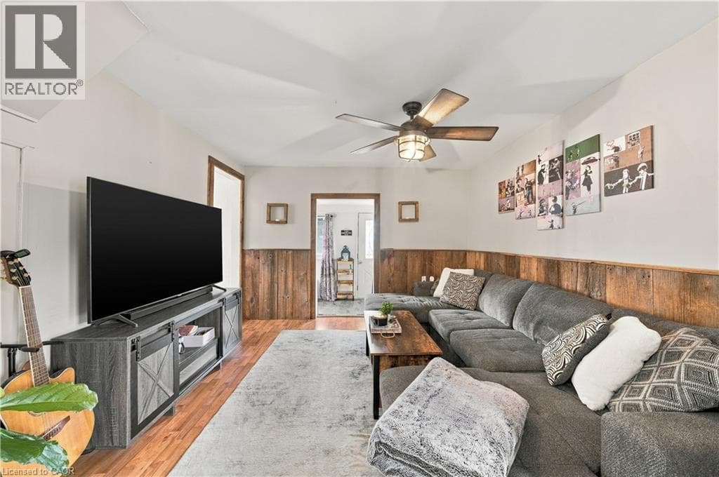 Single Family at 632 STEELE Street, Port Colborne, Ontario - Photo 6 - RE/MAX Garden City Realty