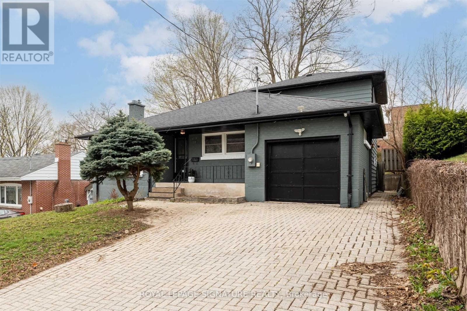 Multi-family at Main- 22 Drury Lane, Barrie (Codrington), Ontario - Photo 2 - RE/MAX Garden City Realty