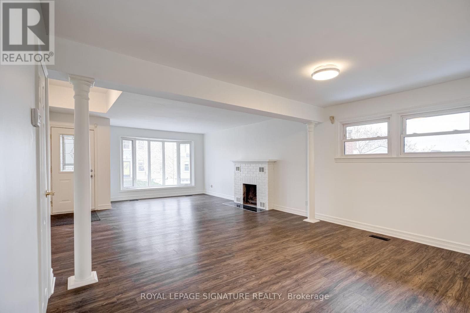 Multi-family at Main- 22 Drury Lane, Barrie (Codrington), Ontario - Photo 4 - RE/MAX Garden City Realty