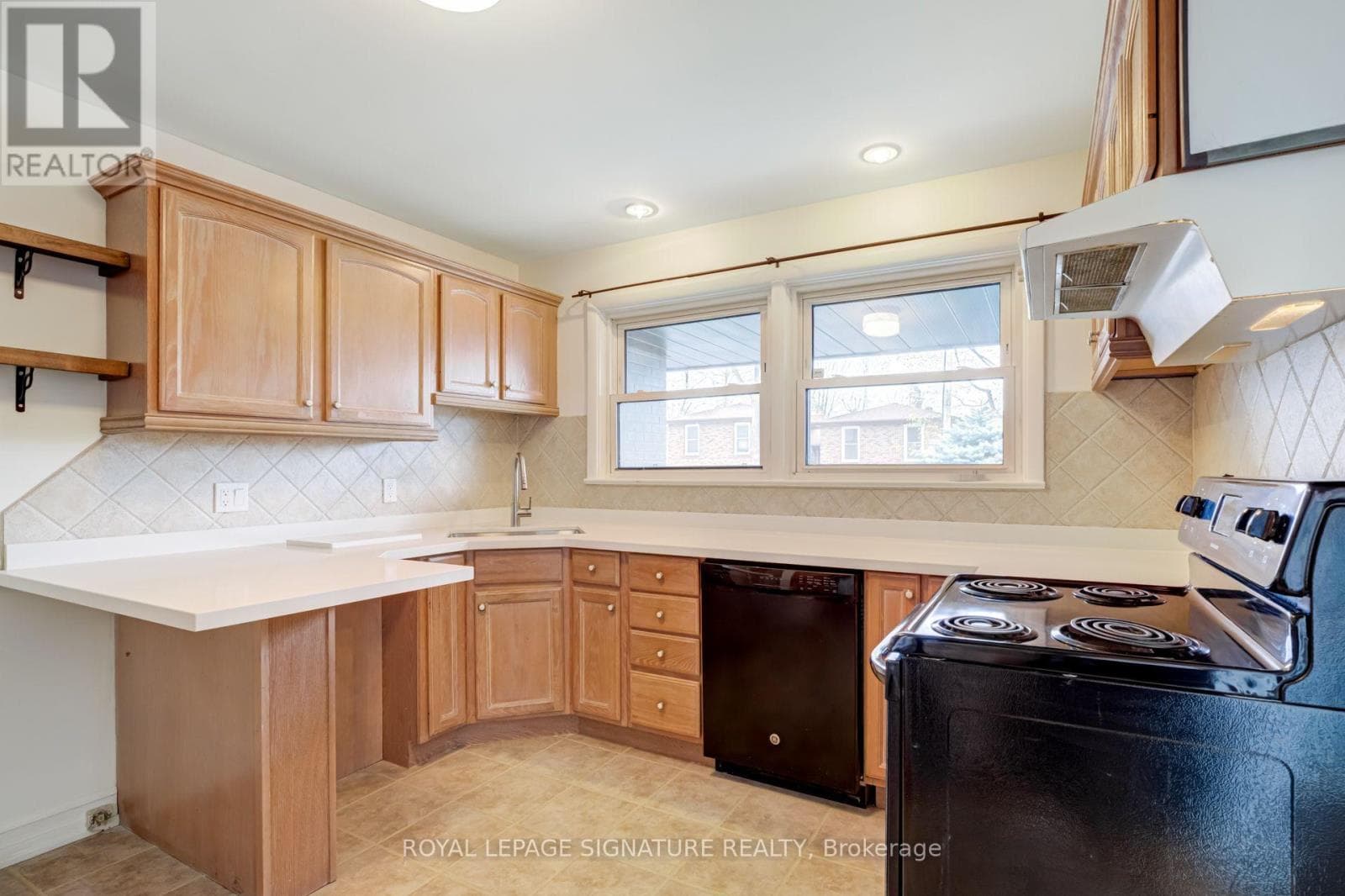 Multi-family at Main- 22 Drury Lane, Barrie (Codrington), Ontario - Photo 9 - RE/MAX Garden City Realty