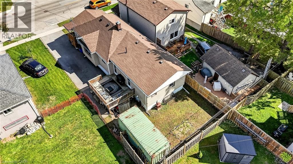 Single Family at 610 STEELE Street, Port Colborne, Ontario - Photo 2 - RE/MAX Garden City Realty