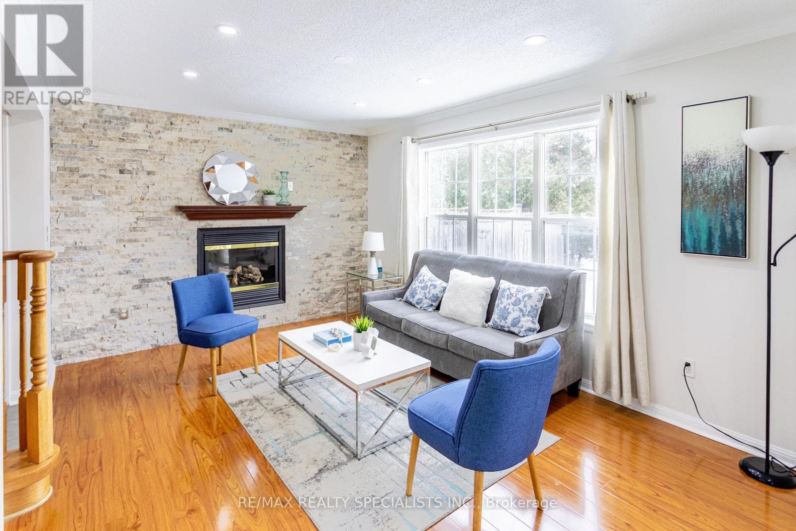 Single Family at 511 Collis Court, Milton (CL Clarke), Ontario - Photo 10 - RE/MAX Garden City Realty