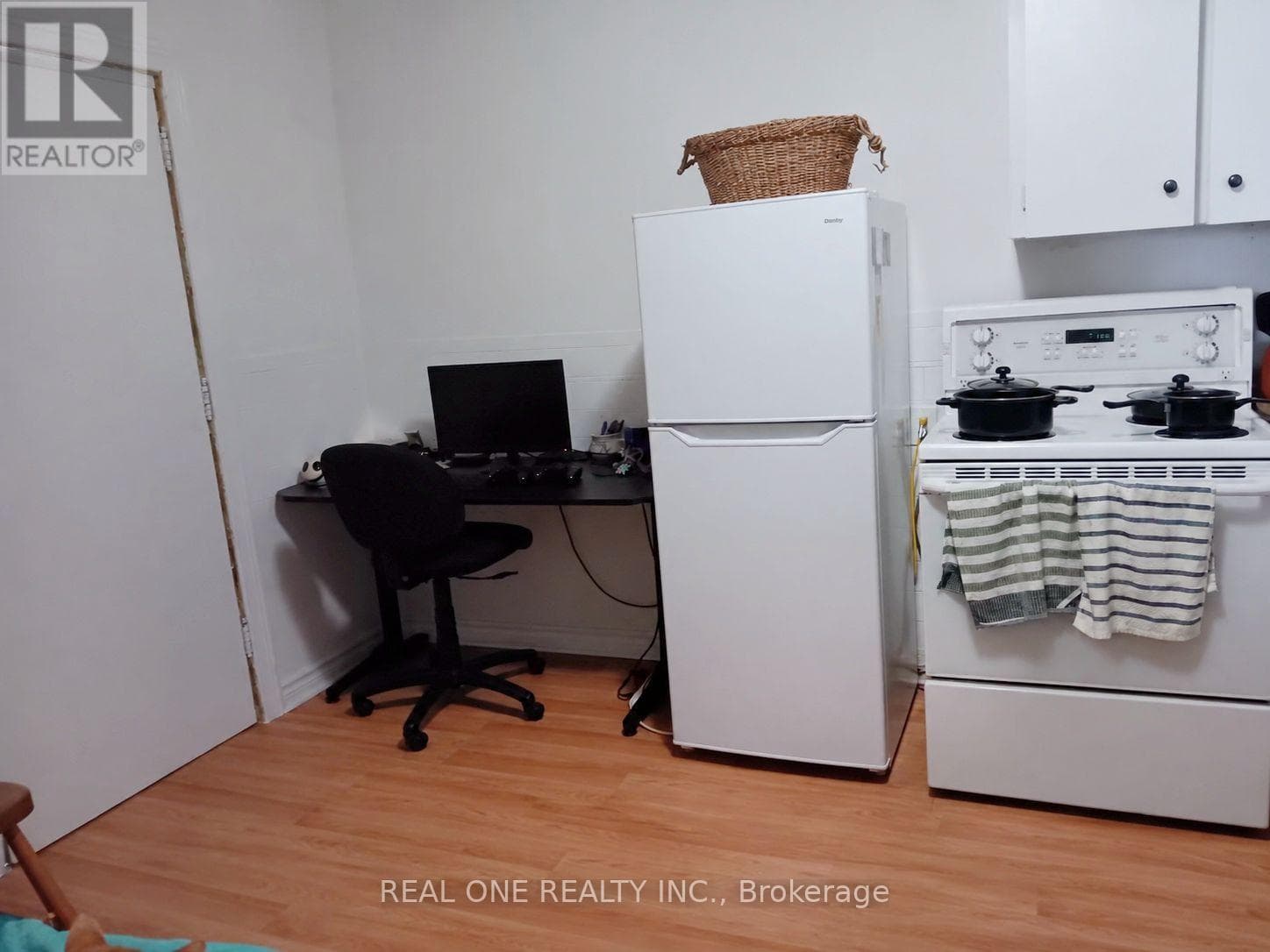 2- 104 Twenty Fifth Street