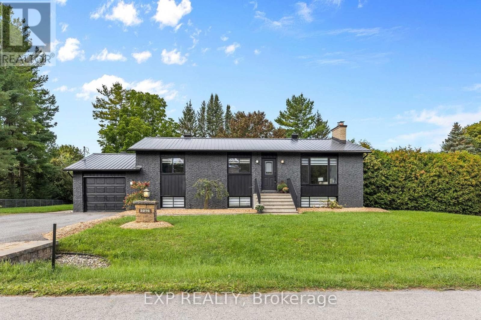 3276 Warner Way