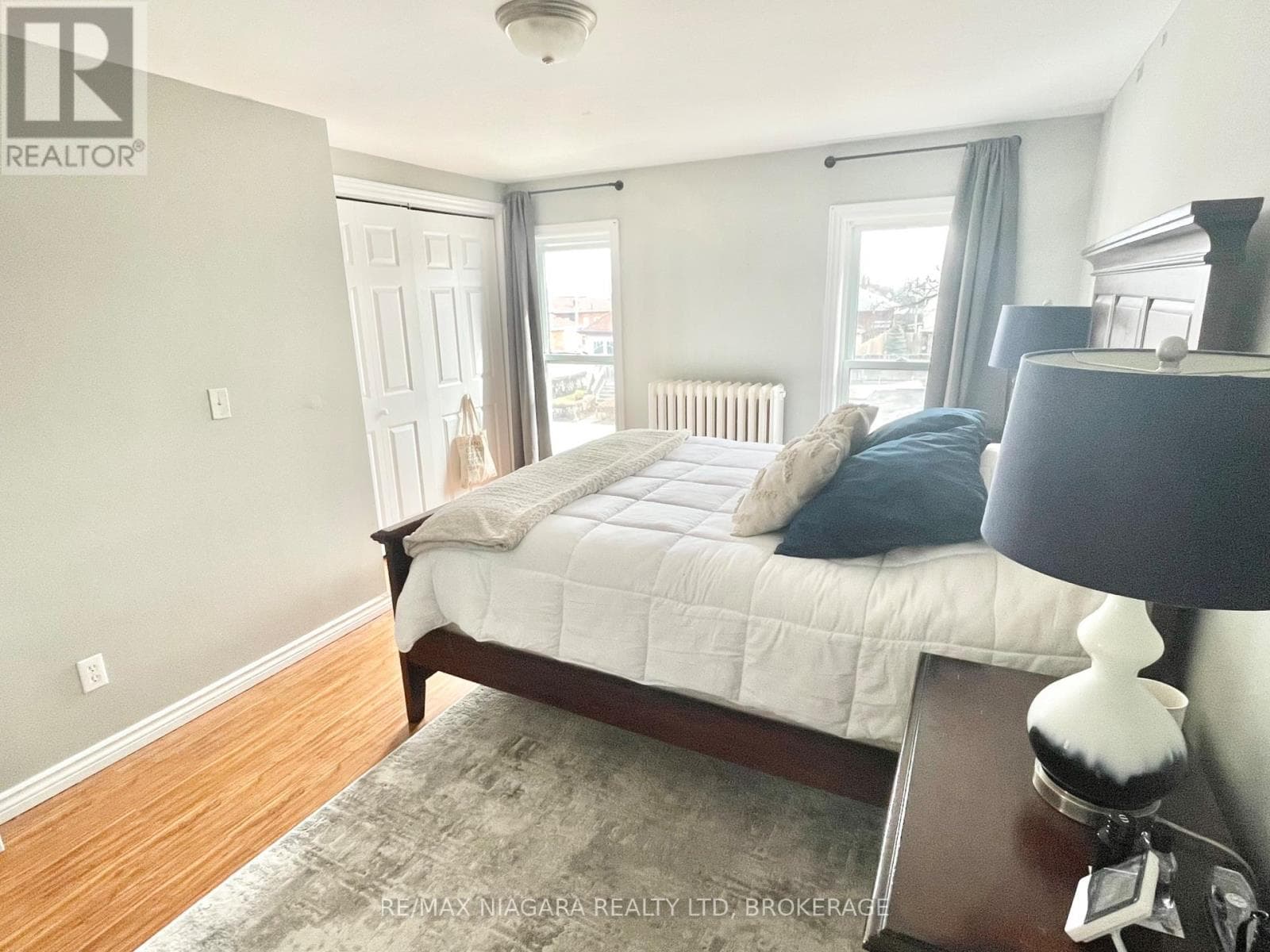 Multi-family at UPPER- 215 Mcalpine Avenue, Welland (Lincoln/Crowland), Ontario - Photo 6 - RE/MAX Garden City Realty