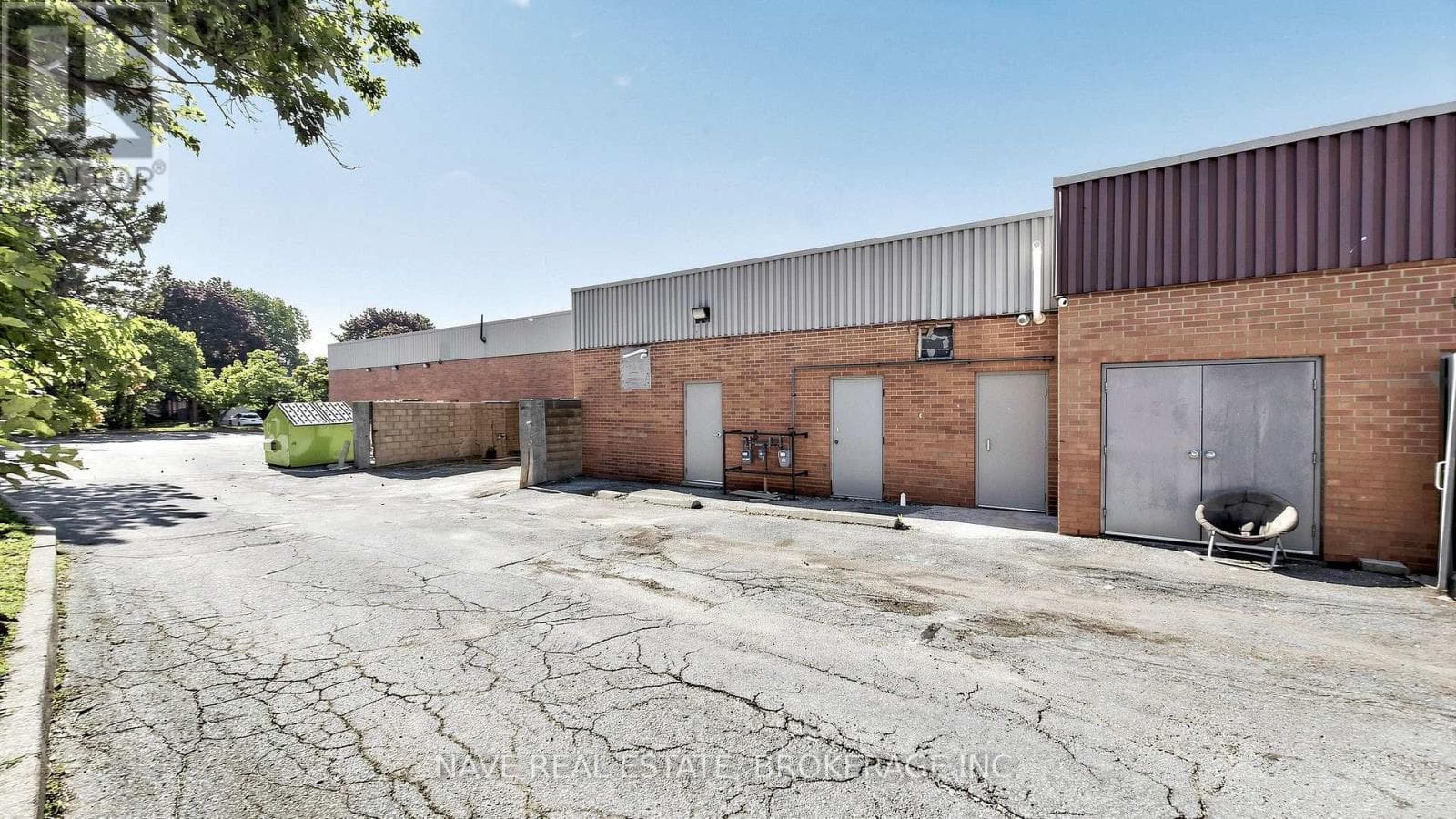 Retail at 15- 16925 Yonge Street, Newmarket (Central Newmarket), Ontario - Photo 9 - RE/MAX Garden City Realty