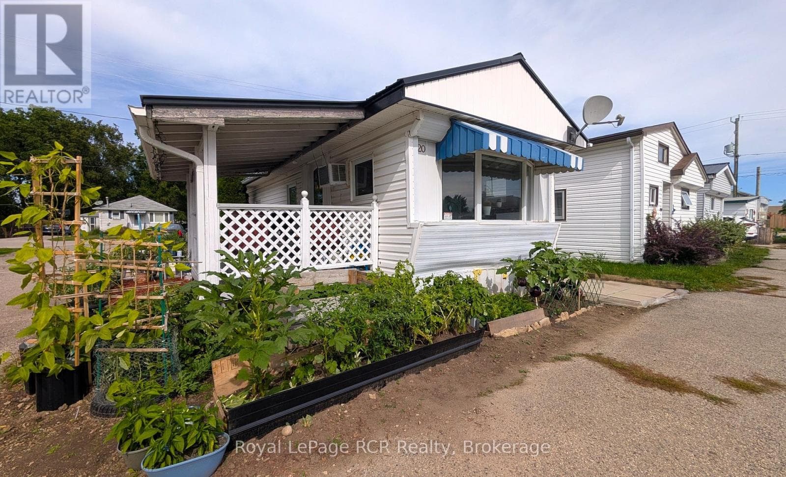 20- 1680 9th Avenue