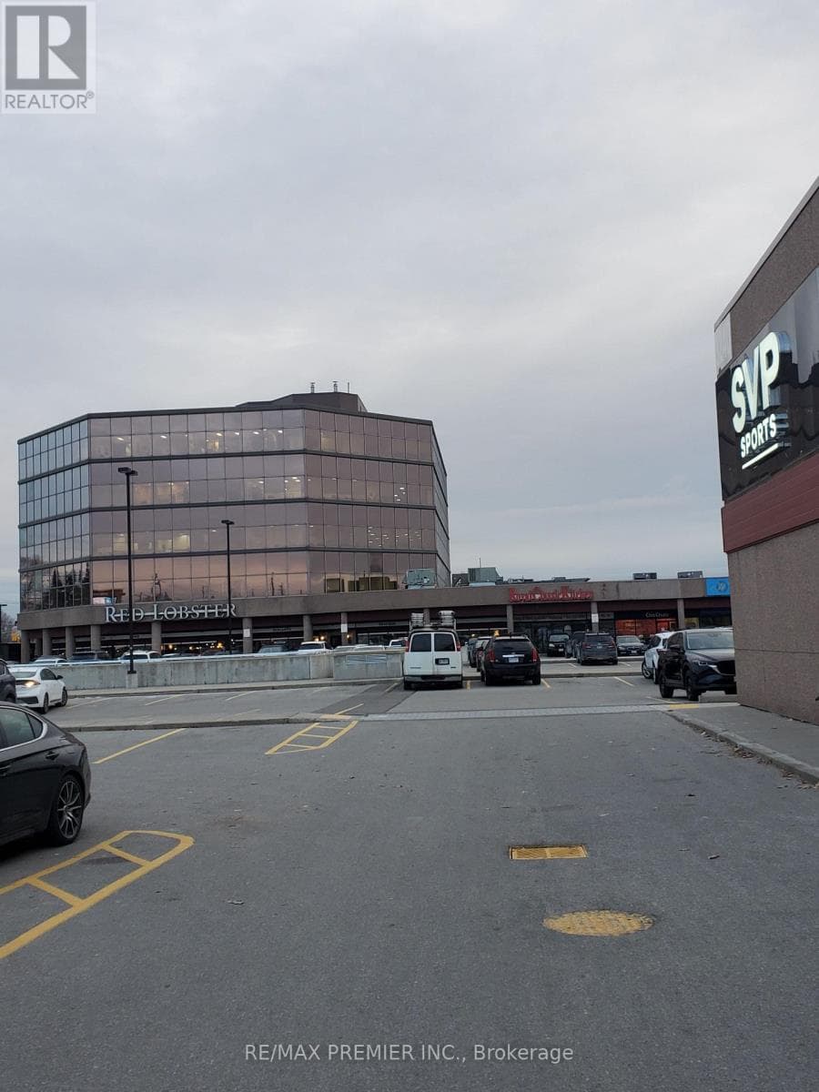 Retail at 23- 3200 Dufferin Street, Toronto (Yorkdale-Glen Park), Ontario - Photo 6 - RE/MAX Garden City Realty