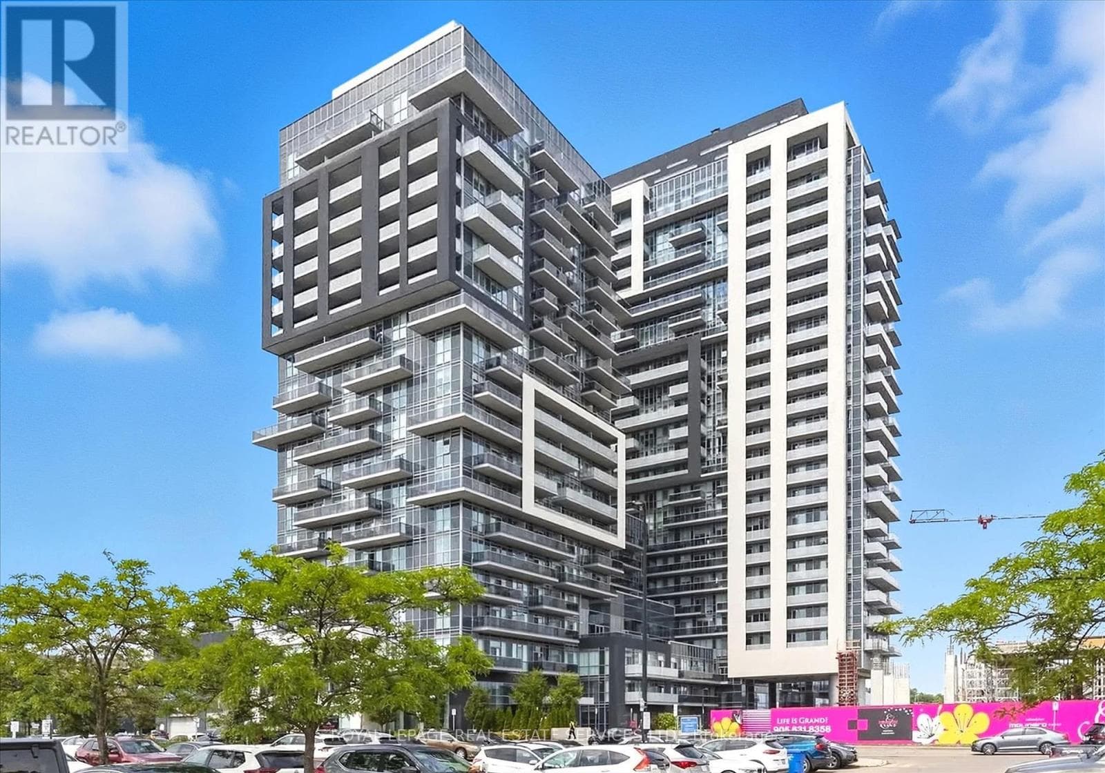 1410- 2087 Fairview Street