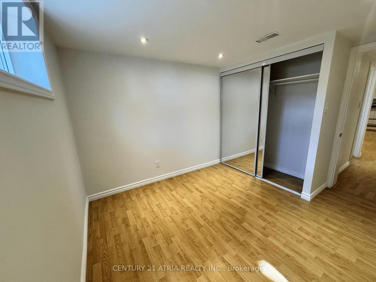 Single Family at Bsmt- 28 Willowhurst Crescent, Toronto (Wexford-Maryvale), Ontario - Photo 10 - RE/MAX Garden City Realty