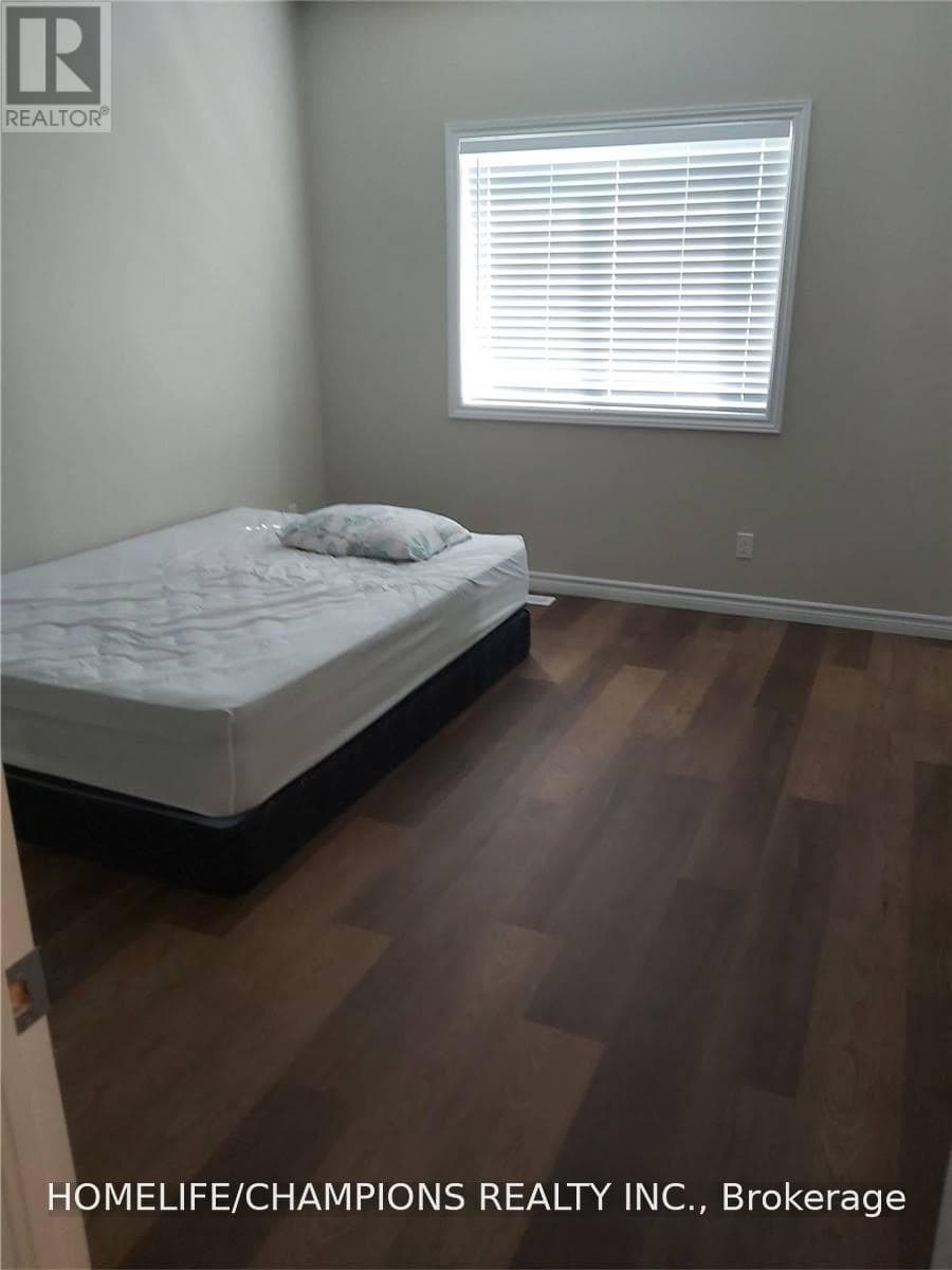 Single Family at 121 Essex Drive, Belleville (Thurlow Ward), Ontario - Photo 6 - RE/MAX Garden City Realty