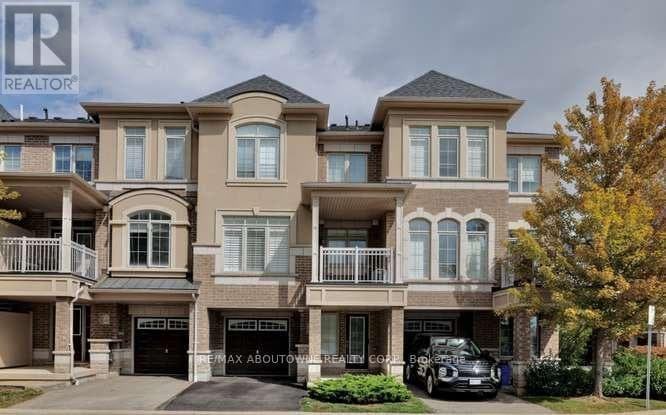 68- 2435 Greenwich Drive