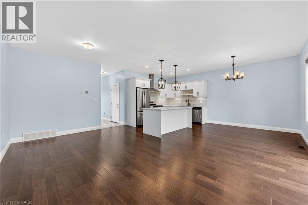 Single Family at 101- 360 QUARTER TOWN Line, Tillsonburg, Ontario - Photo 7 - RE/MAX Garden City Realty