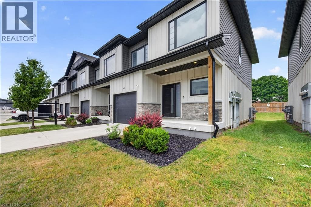 Single Family at 101- 360 QUARTER TOWN Line, Tillsonburg, Ontario - Photo 2 - RE/MAX Garden City Realty