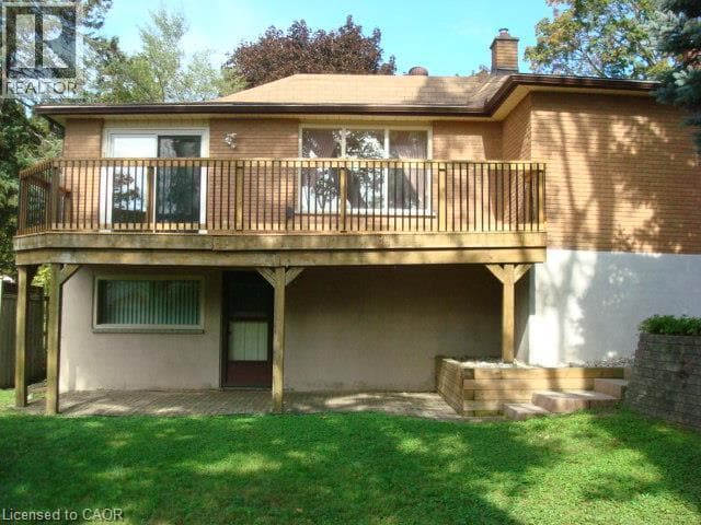 Single Family at 126 AVONDALE Road, Cambridge, Ontario - Photo 6 - RE/MAX Garden City Realty