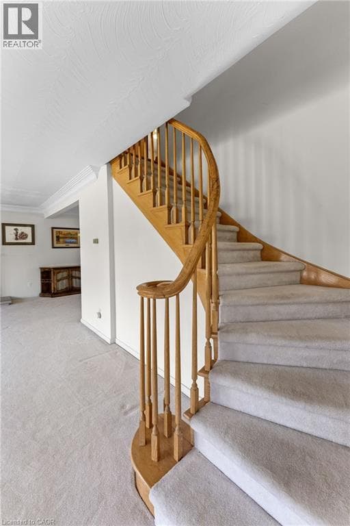 Single Family at 3546 ETON Crescent, Niagara Falls, Ontario - Photo 9 - RE/MAX Garden City Realty