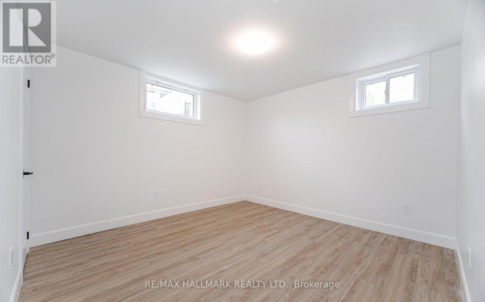 Single Family at 283 PORTER - LOWER LEVEL Street, Oshawa (Lakeview), Ontario - Photo 7 - RE/MAX Garden City Realty