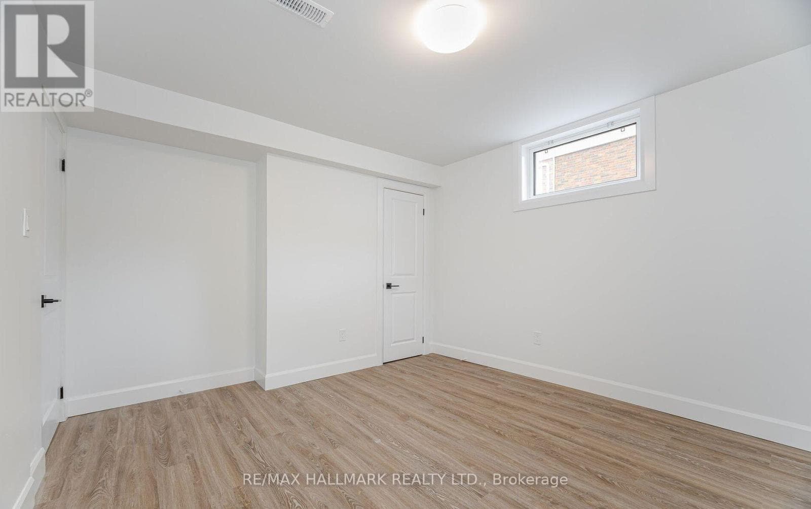 Single Family at 283 PORTER - LOWER LEVEL Street, Oshawa (Lakeview), Ontario - Photo 8 - RE/MAX Garden City Realty