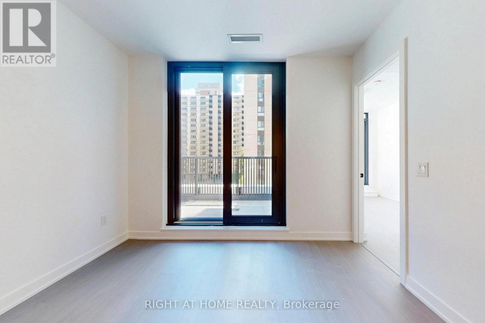 Single Family at 837- 91 Montclair Avenue, Toronto (Forest Hill South), Ontario - Photo 5 - RE/MAX Garden City Realty