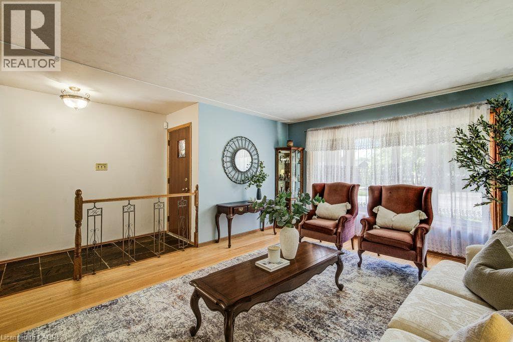 Single Family at 507 MANCHESTER Road, Kitchener, Ontario - Photo 7 - RE/MAX Garden City Realty