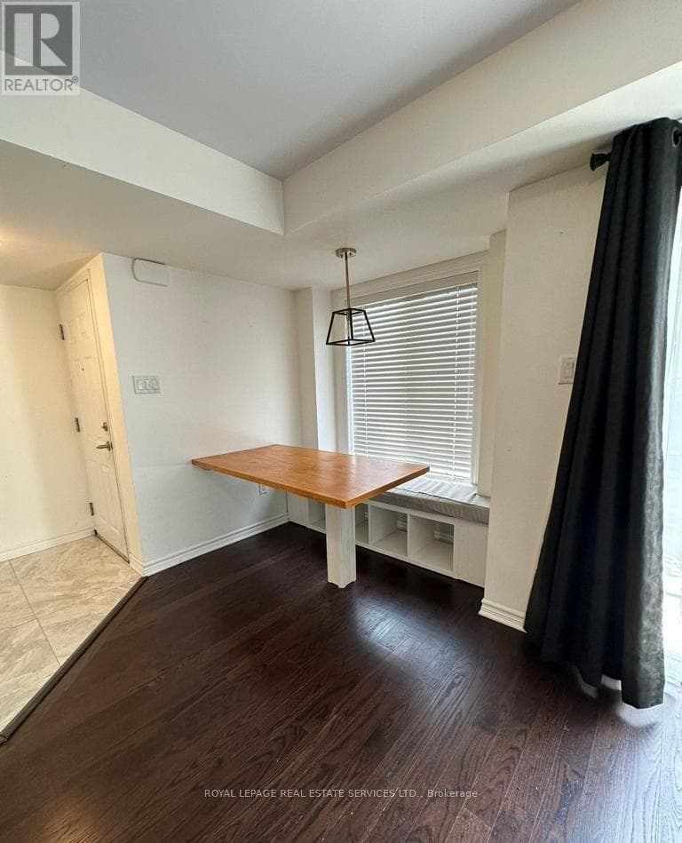 Single Family at 57- 2441 Greenwich Drive, Oakville (WM Westmount), Ontario - Photo 2 - RE/MAX Garden City Realty