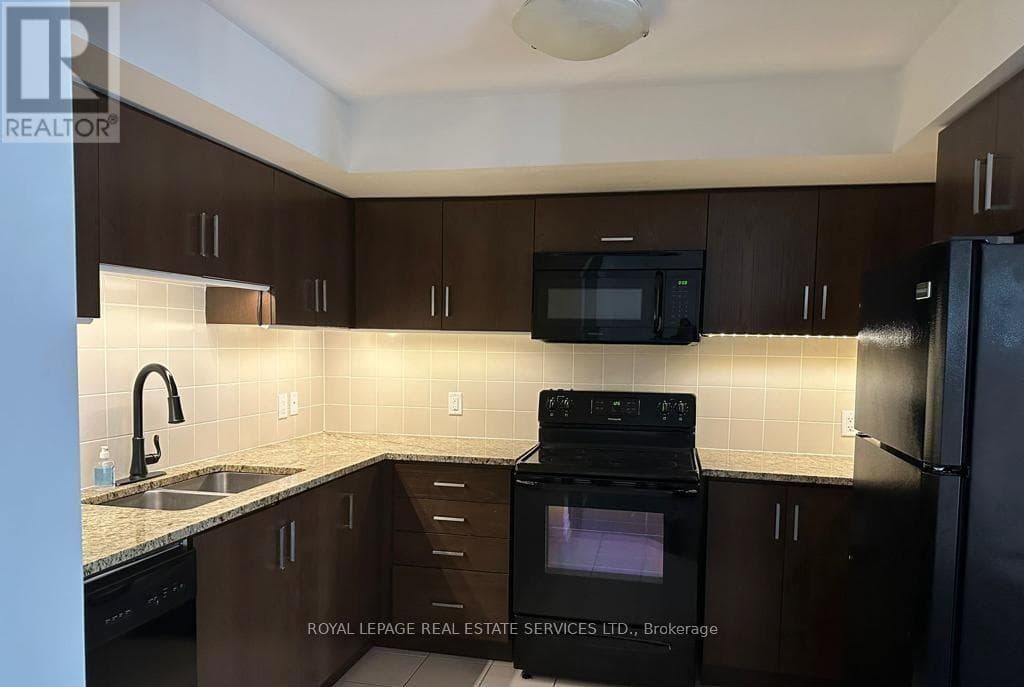 Single Family at 57- 2441 Greenwich Drive, Oakville (WM Westmount), Ontario - Photo 6 - RE/MAX Garden City Realty
