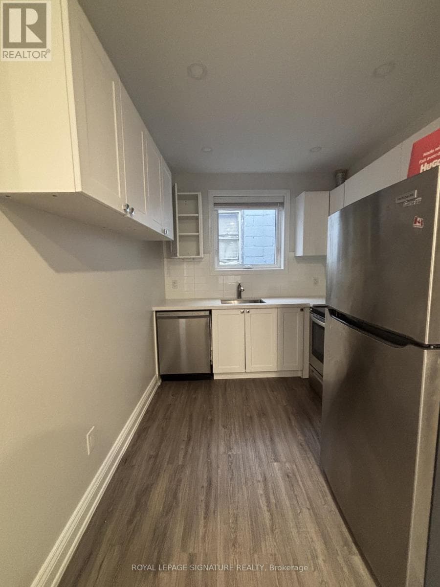 Multi-family at 2- 3289 Lakeshore Boulevard, Toronto (Long Branch), Ontario - Photo 3 - RE/MAX Garden City Realty