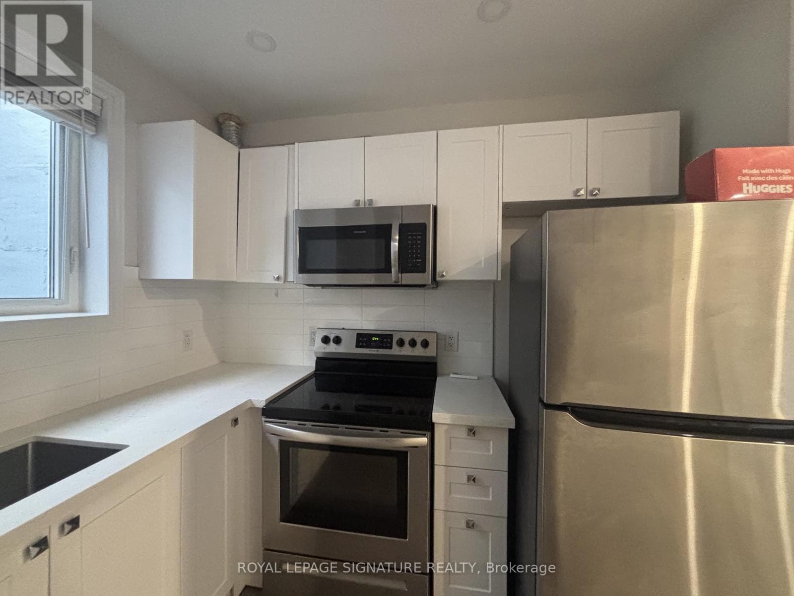 Multi-family at 2- 3289 Lakeshore Boulevard, Toronto (Long Branch), Ontario - Photo 4 - RE/MAX Garden City Realty