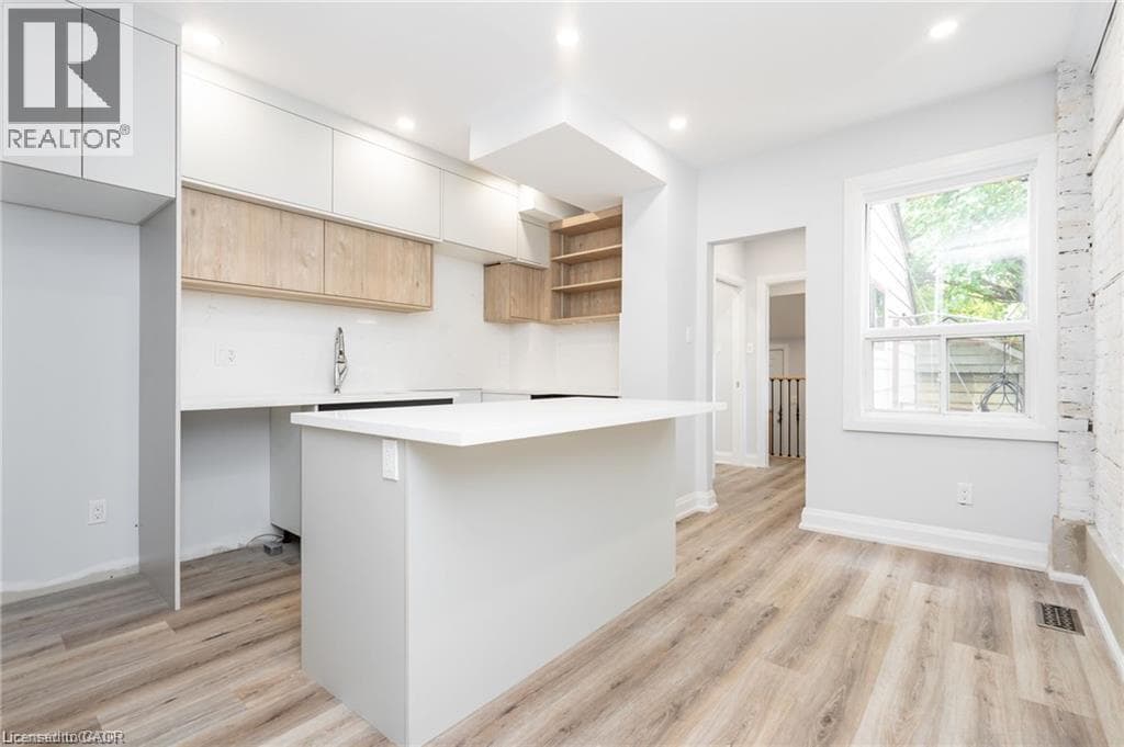 Single Family at 100 ROSETHORN Avenue, Toronto, Ontario - Photo 7 - RE/MAX Garden City Realty