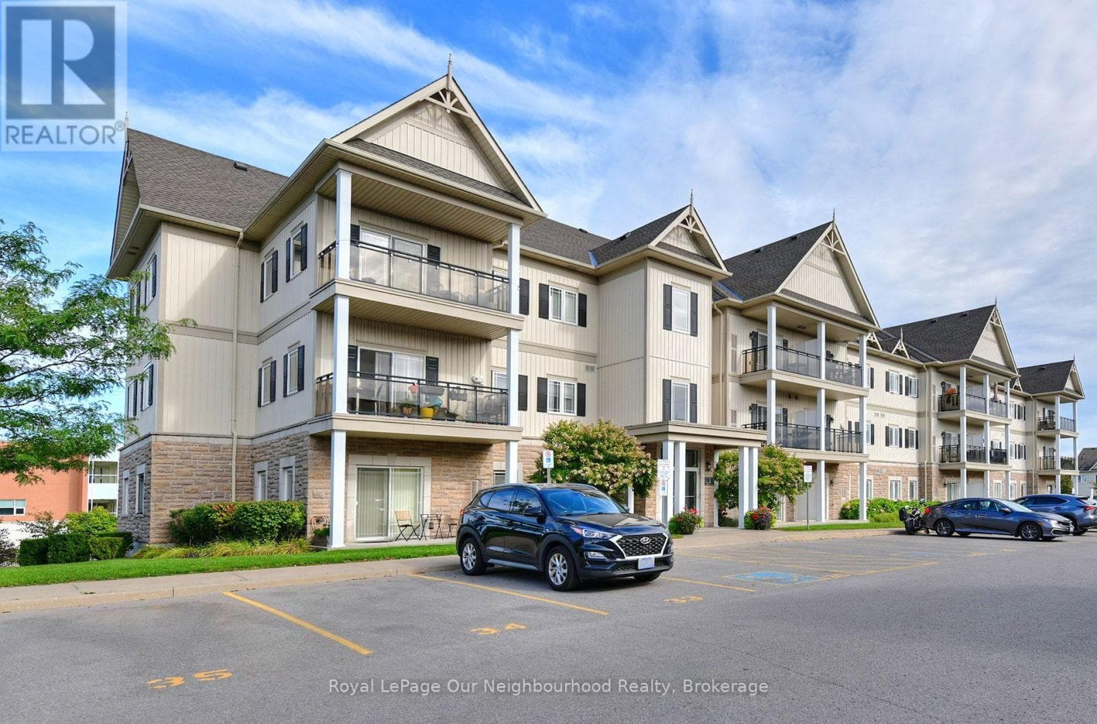 205- 1 Sidney Lane