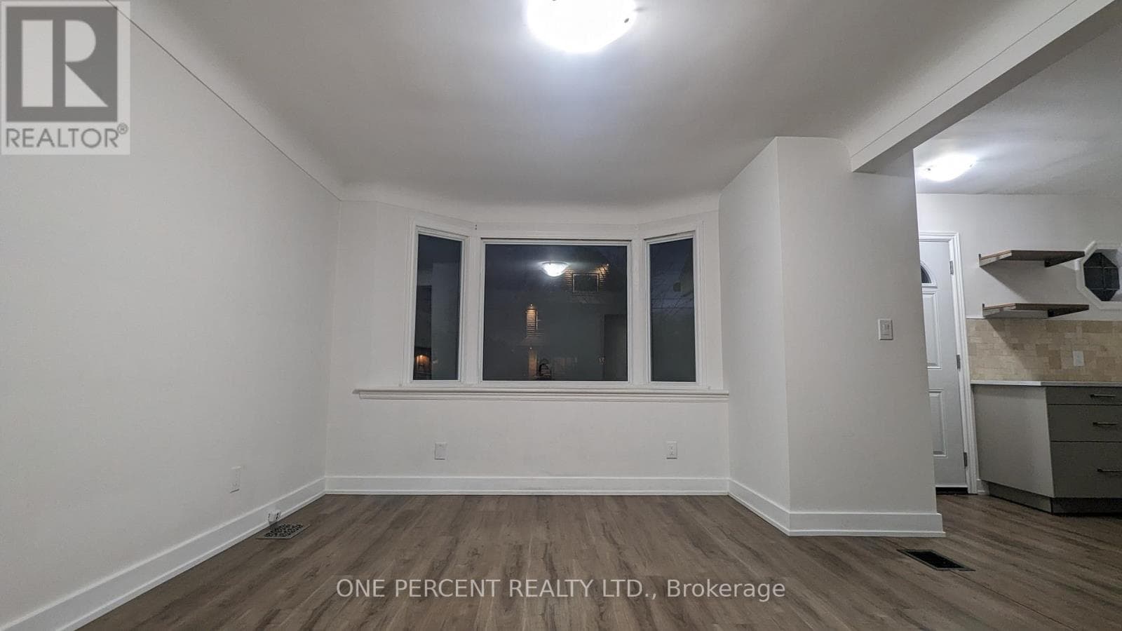 Single Family at 1- 249 East 18th Street, Hamilton (Inch Park), Ontario - Photo 4 - RE/MAX Garden City Realty