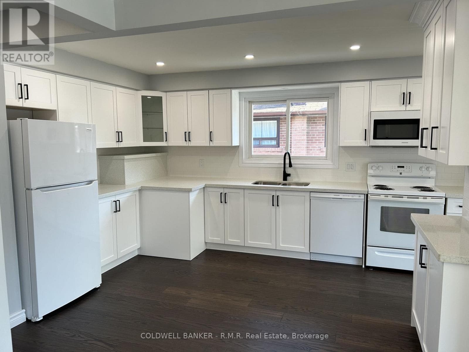 Multi-family at Main- 125 Cabot Street, Oshawa (Vanier), Ontario - Photo 9 - RE/MAX Garden City Realty