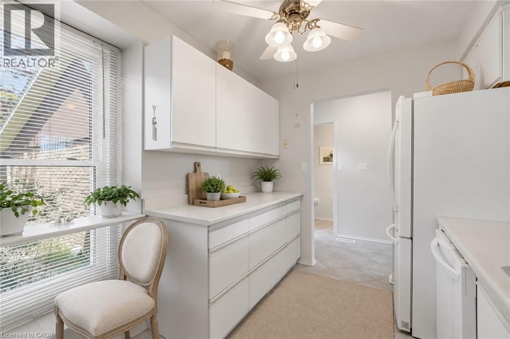 Single Family at 46- 122 LAKESHORE Road, St. Catharines, Ontario - Photo 9 - RE/MAX Garden City Realty