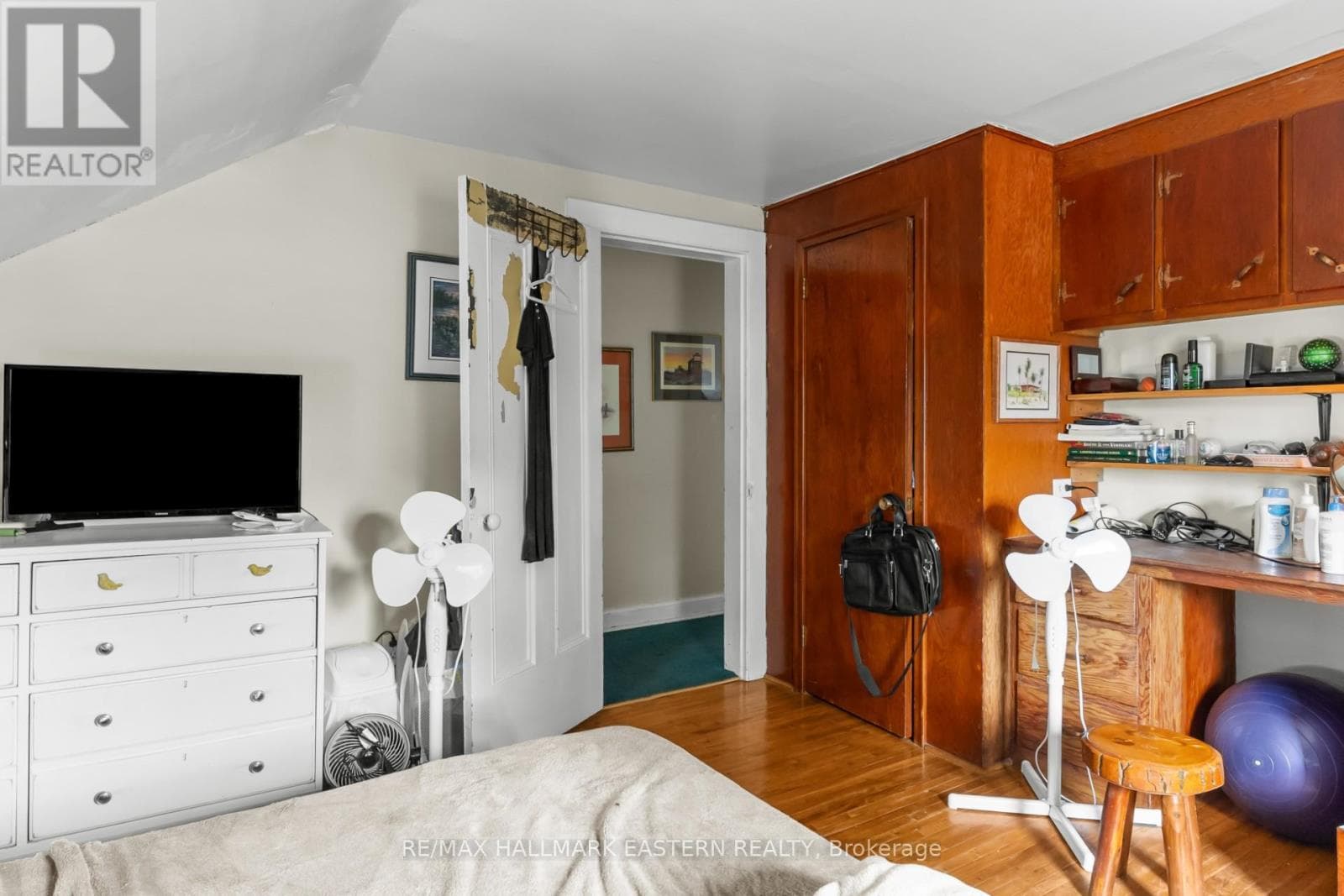 Multi-family at 15 Albert Street, Selwyn, Ontario - Photo 6 - RE/MAX Garden City Realty