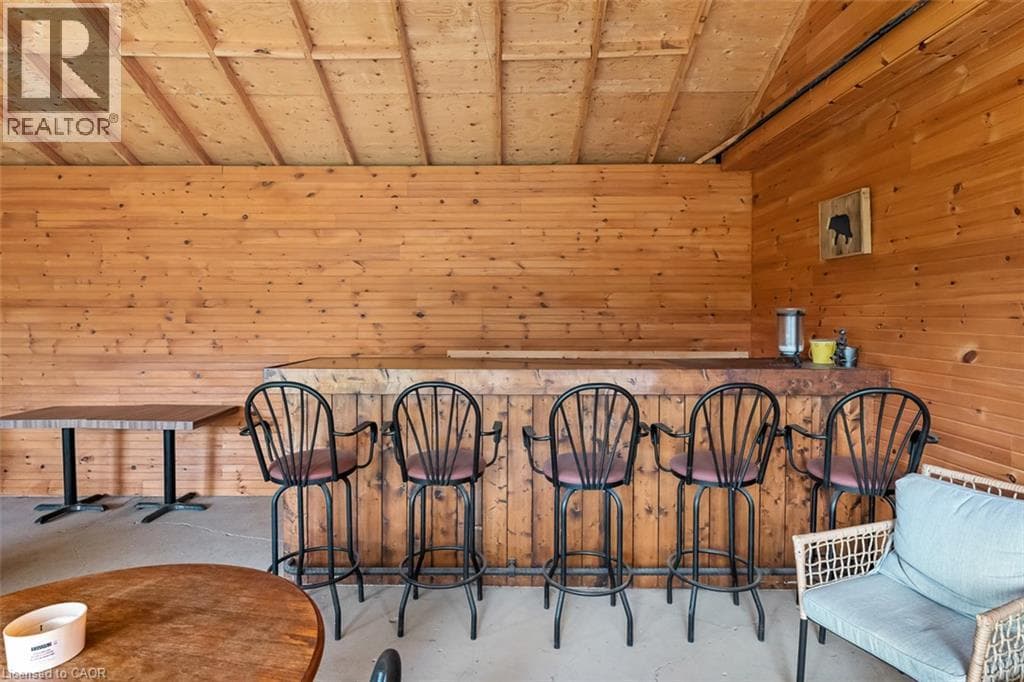 Single Family at 3938 MAIN Street, Niagara Falls, Ontario - Photo 6 - RE/MAX Garden City Realty