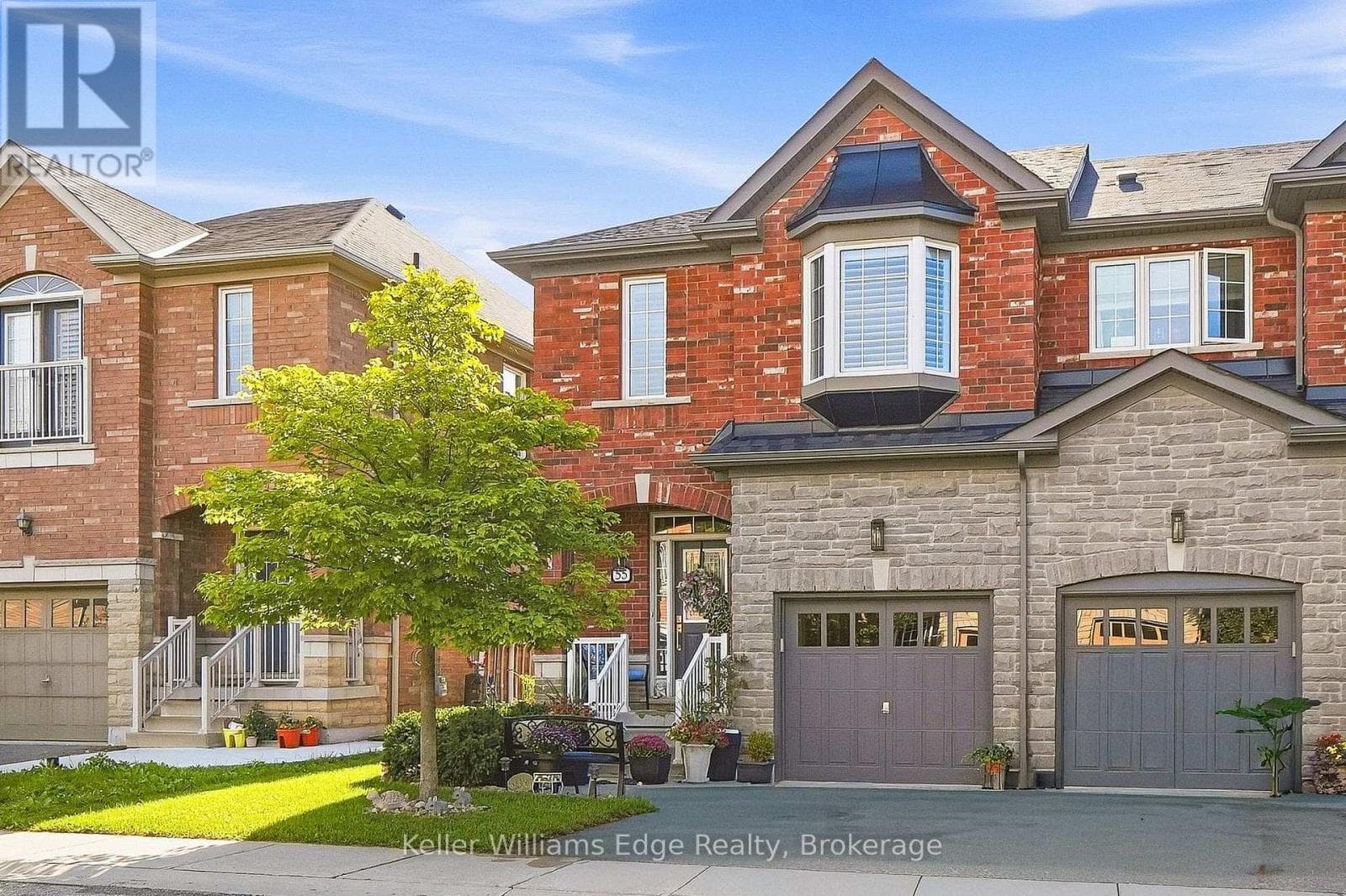 55- 745 Farmstead Drive