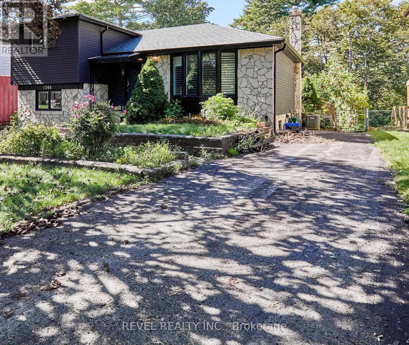 1260 Ilona Park Road