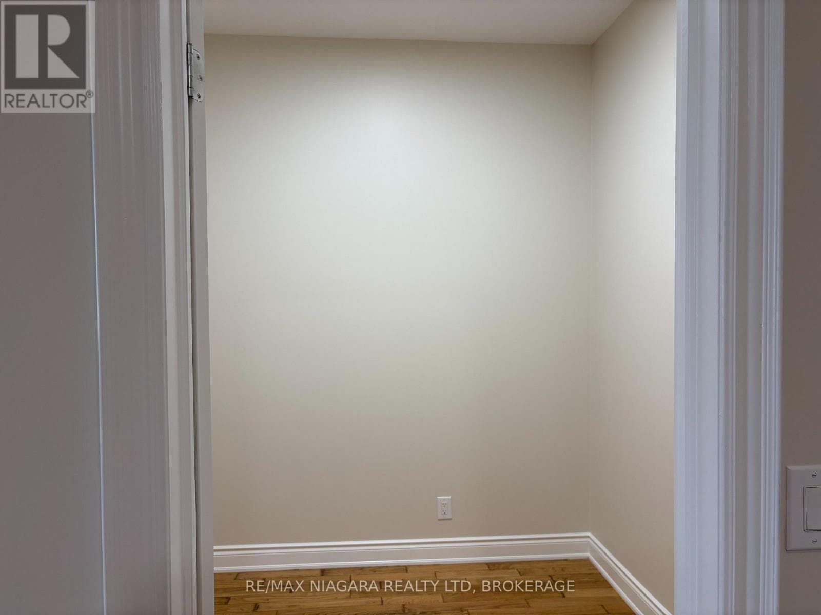 Single Family at 3- 320 Ridge Road, Fort Erie (Ridgeway), Ontario - Photo 9 - RE/MAX Garden City Realty