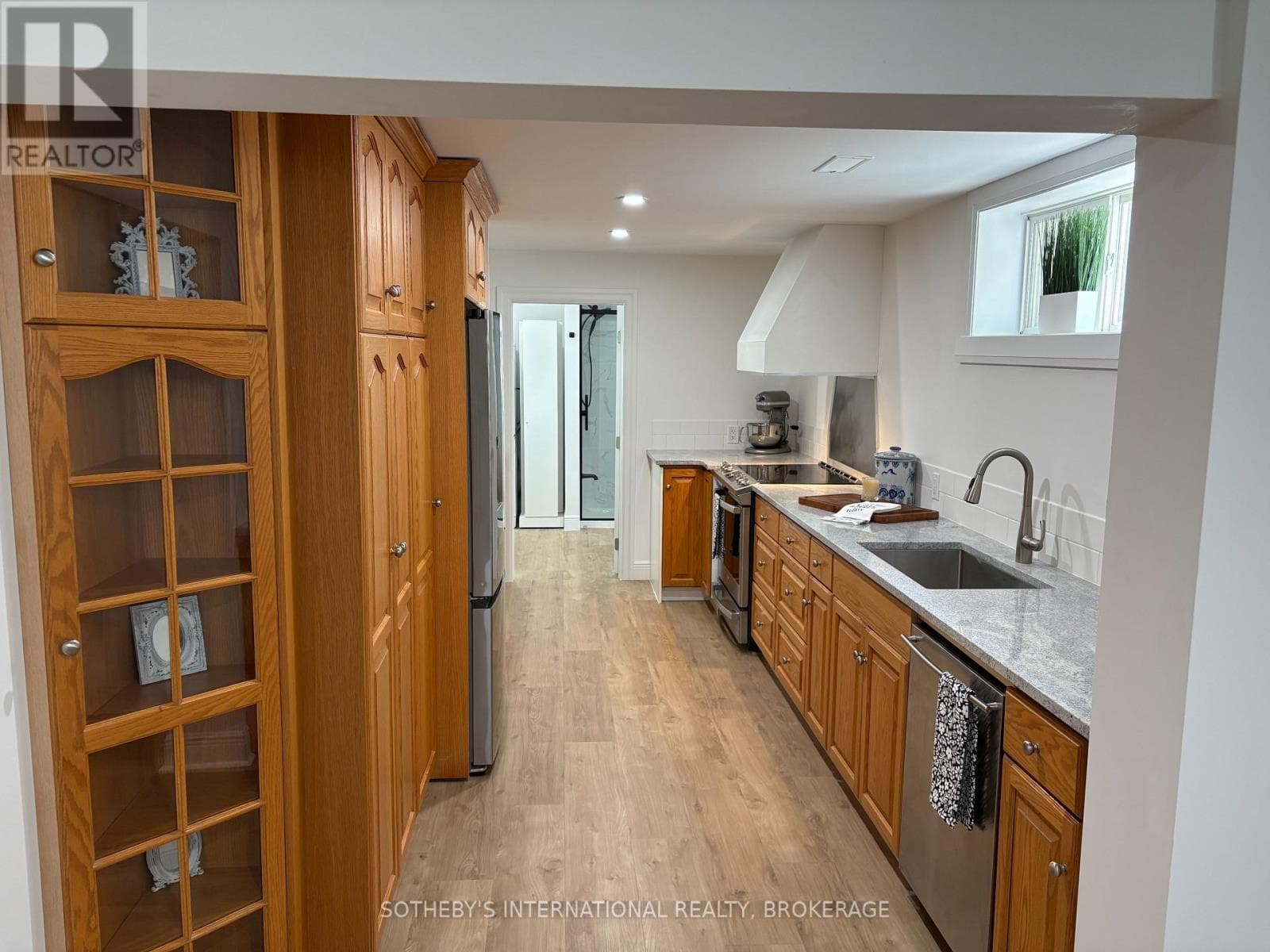 Single Family at 71 Stella Street, Pelham (Fonthill), Ontario - Photo 7 - RE/MAX Garden City Realty