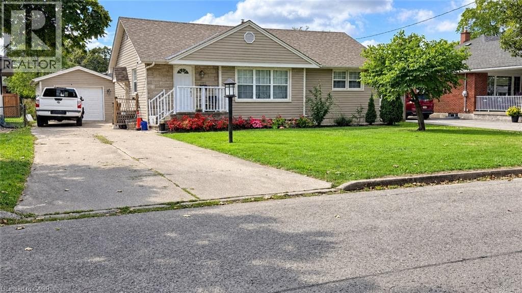 Single Family at 12 ROSELAND Avenue, St. Catharines, Ontario - Photo 2 - RE/MAX Garden City Realty