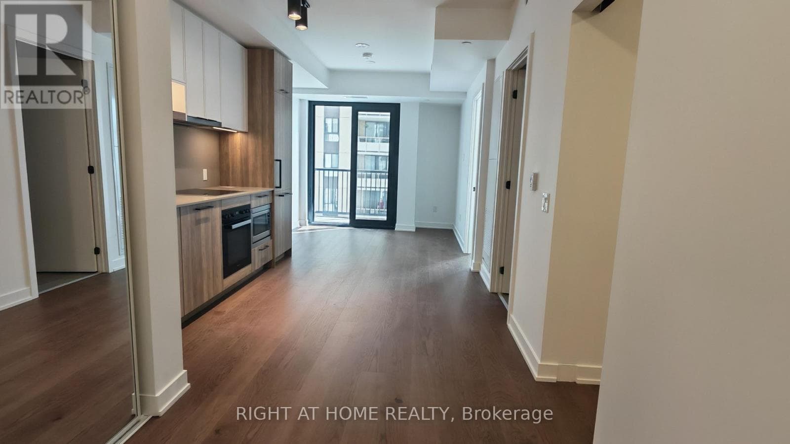 Single Family at 1205- 91 Montclair Avenue, Toronto (Forest Hill South), Ontario - Photo 3 - RE/MAX Garden City Realty