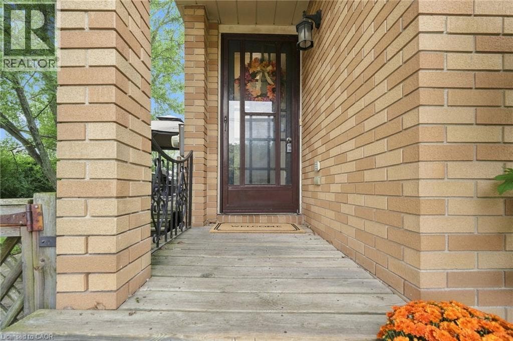 Single Family at 73 AQUADOR Drive, Welland, Ontario - Photo 3 - RE/MAX Garden City Realty