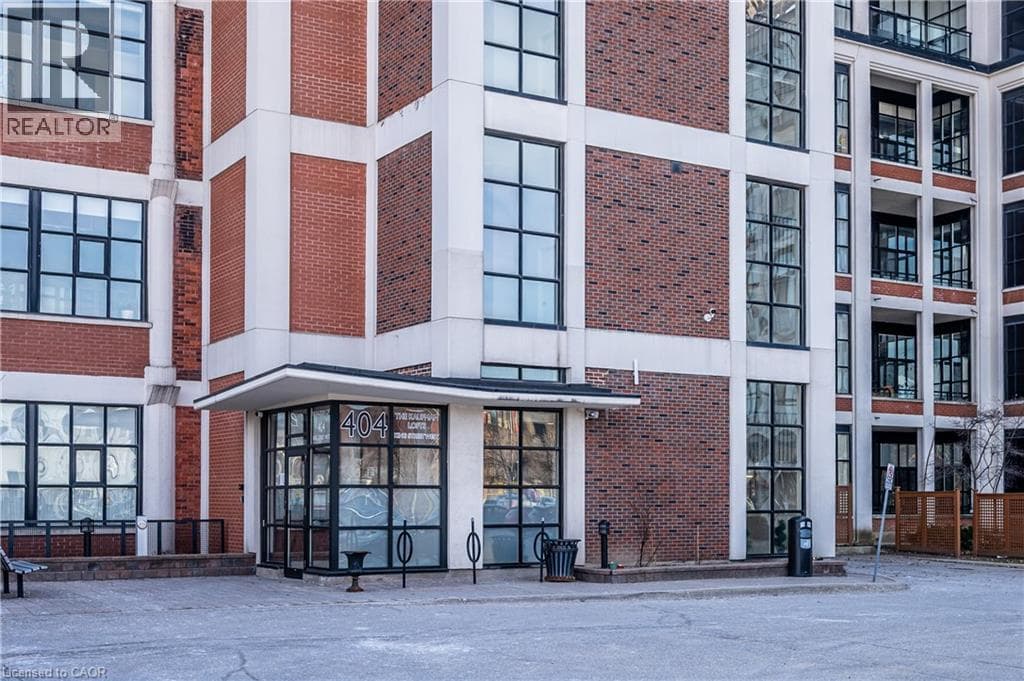 Single Family at 509- 404 KING Street, Kitchener, Ontario - Photo 2 - RE/MAX Garden City Realty