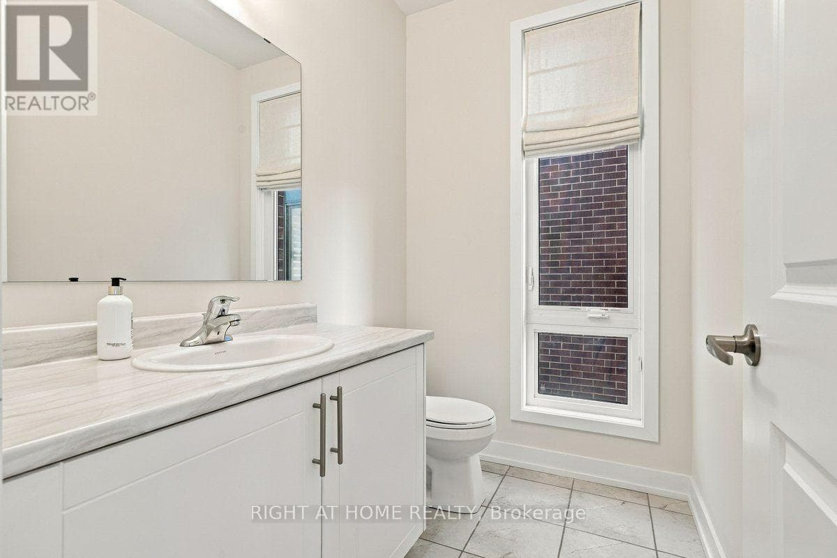 Single Family at 3081 Welsman Garden, Oakville (JM Joshua Meadows), Ontario - Photo 7 - RE/MAX Garden City Realty