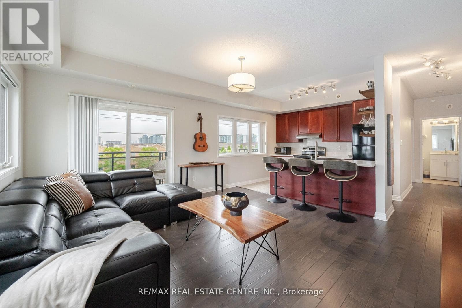 Single Family at 305- 5150 Winston Churchill Boulevard, Mississauga (Churchill Meadows), Ontario - Photo 9 - RE/MAX Garden City Realty