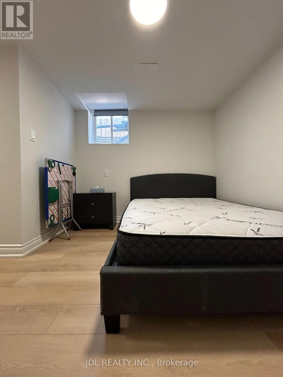 Single Family at 91 Bushmills Sq Square, Toronto (Agincourt North), Ontario - Photo 10 - RE/MAX Garden City Realty