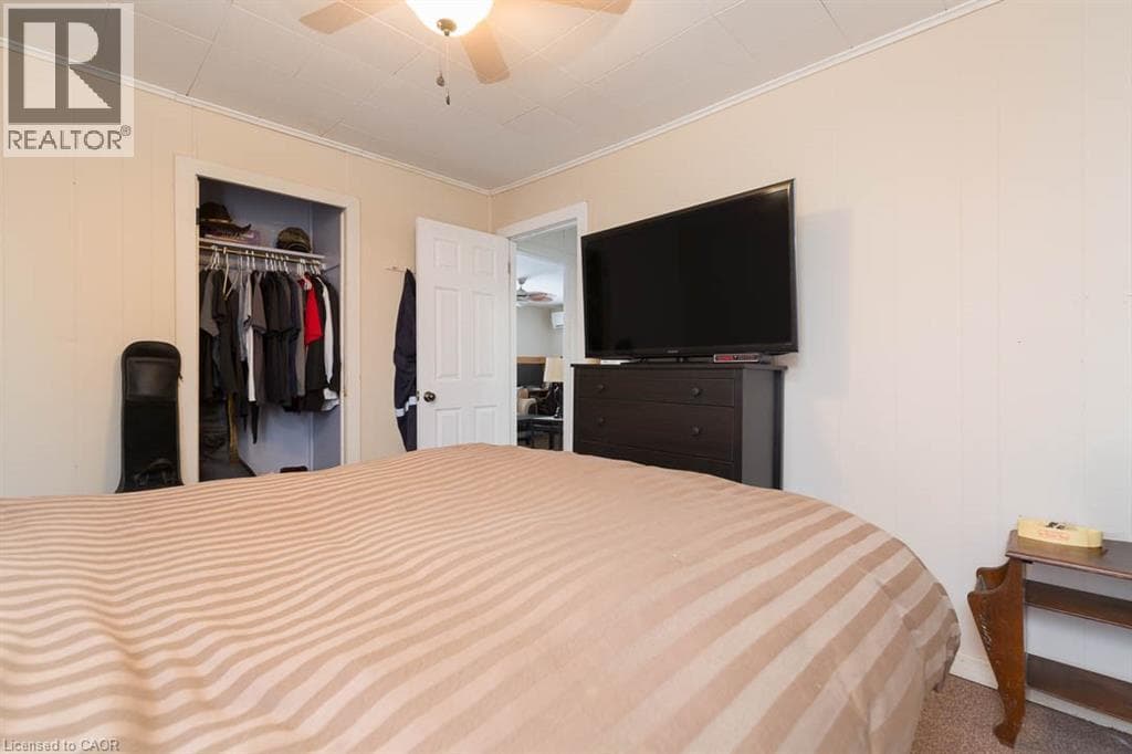 Single Family at 341 CORVETTE Street, Welland, Ontario - Photo 9 - RE/MAX Garden City Realty