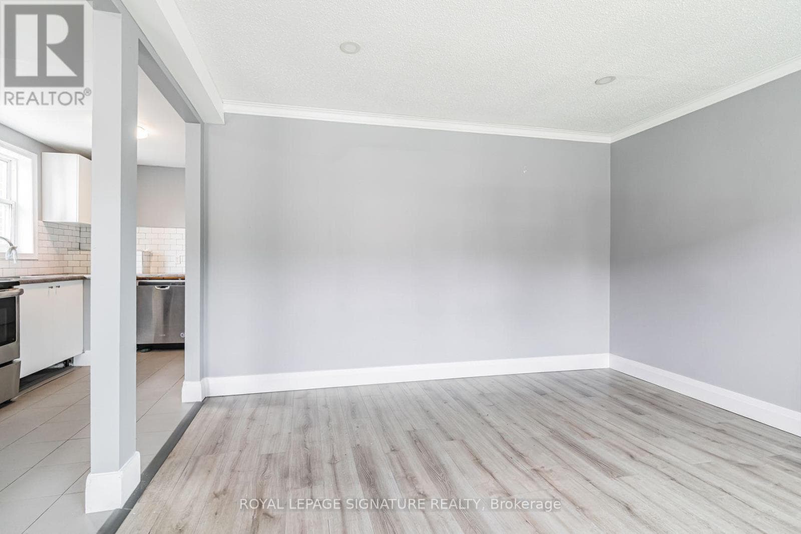 Single Family at 2935 St Clair Avenue, Toronto (O'Connor-Parkview), Ontario - Photo 7 - RE/MAX Garden City Realty