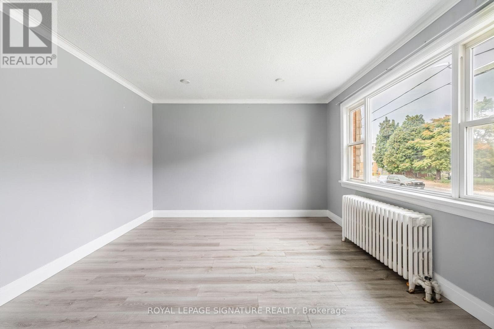 Single Family at 2935 St Clair Avenue, Toronto (O'Connor-Parkview), Ontario - Photo 5 - RE/MAX Garden City Realty